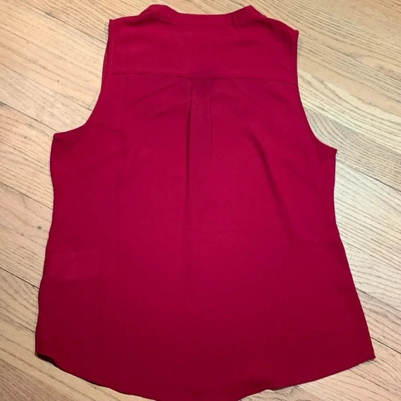 Banana Republic Faux Leather V-Neck Trim Top Size 6P - Picture 2 of 7